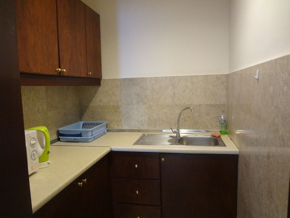 Empire Suites @ Times Square Deluxe Apartment, 1 Bedroom 4