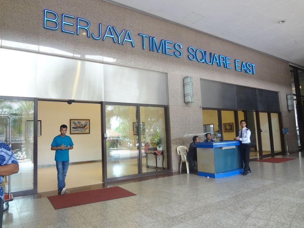 undefined Empire Suites @ Times Square 6