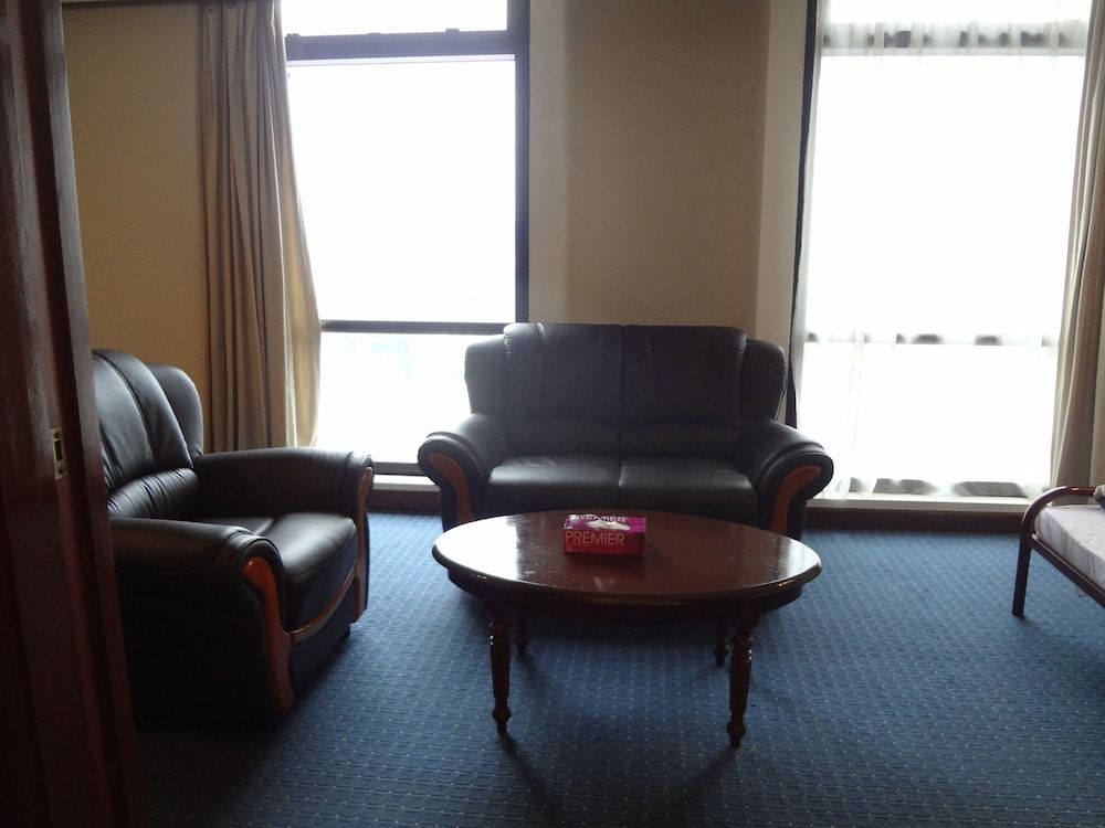 Empire Suites @ Times Square Deluxe Apartment, 1 Bedroom 5