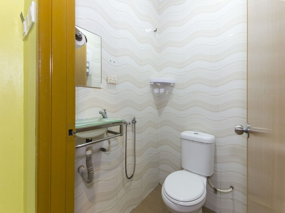 Saujana City Hotel Deluxe Double Room, City View 2