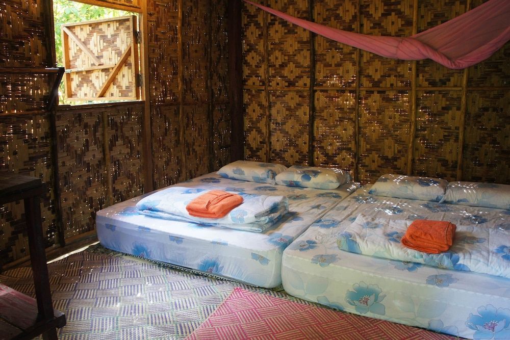 Rain Forest Inn Traditional Quadruple Room