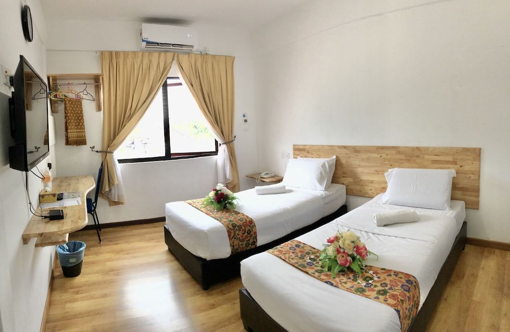 Am Transit Inn, Kuala Terengganu Standard Twin Room 3