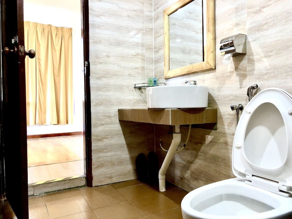 Am Transit Inn, Kuala Terengganu Family Suite 6