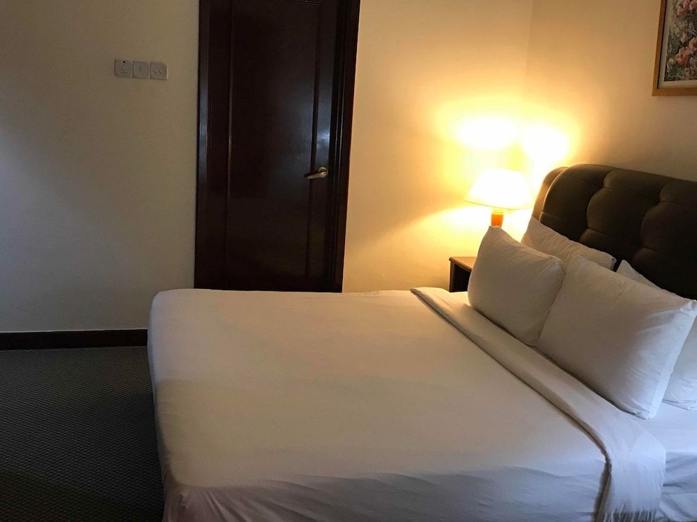 Premier Deluxe Suite