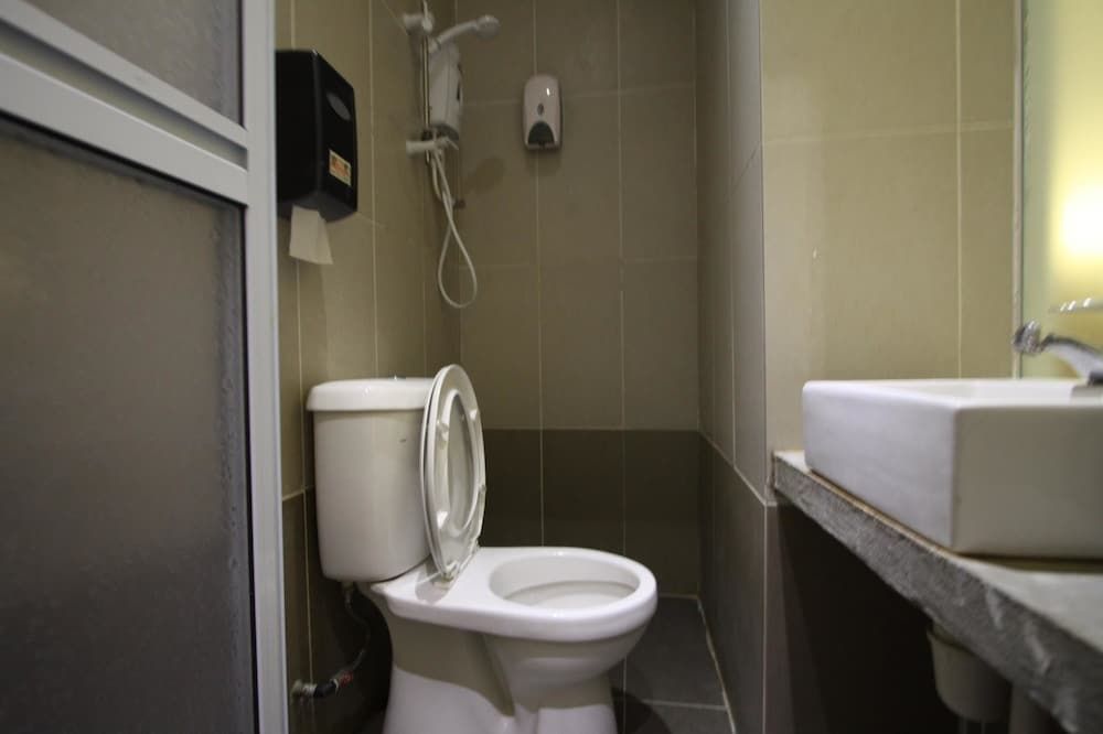 Place2Stay - Chinatown Double Standard Large 4