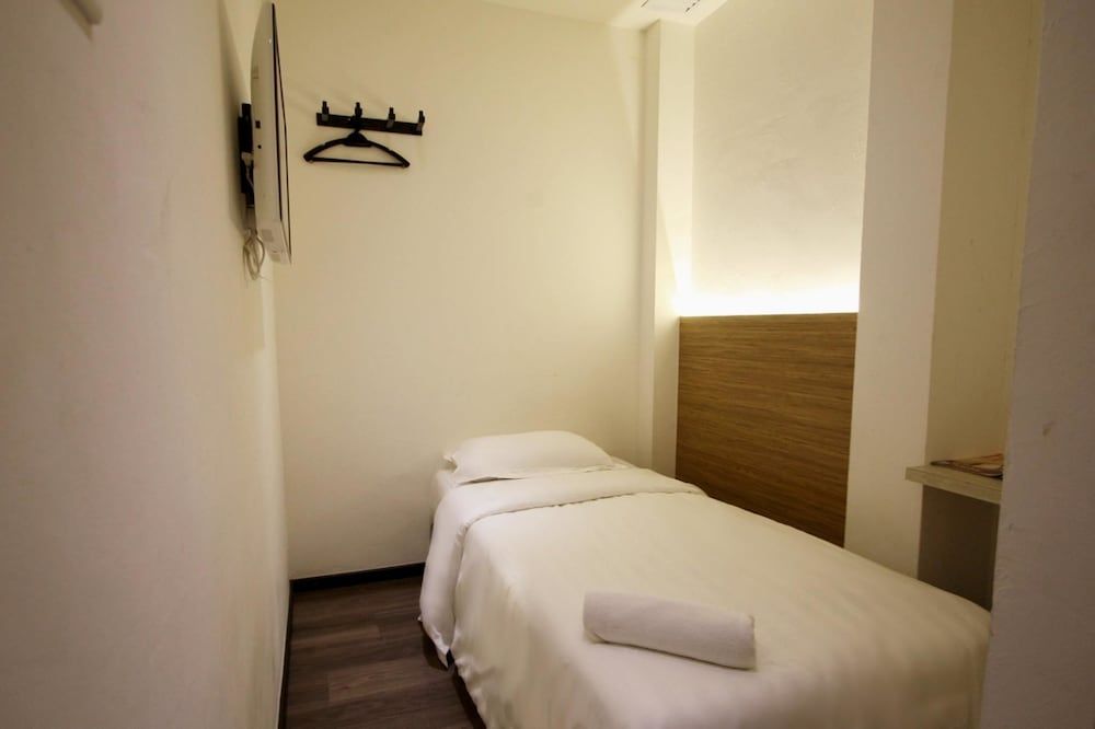 Place2Stay - Chinatown Twin Single Deluxe