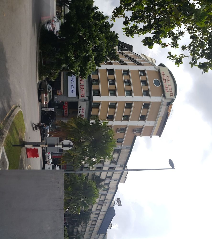 undefined First and New Star Hotel 7