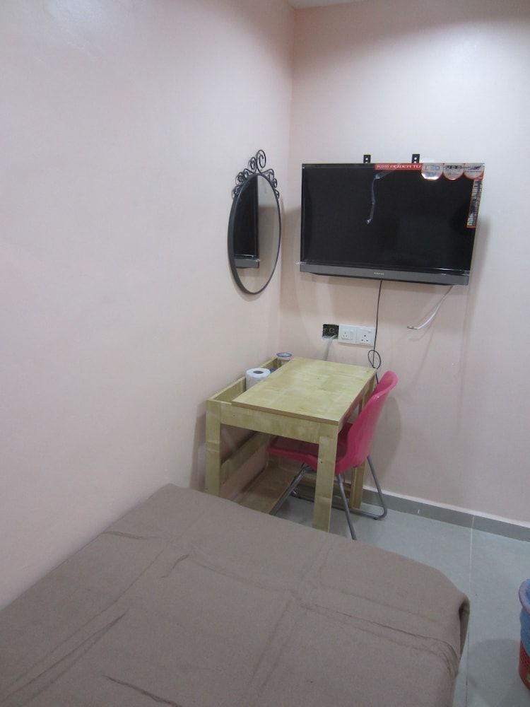 undefined First and New Star Hotel 3