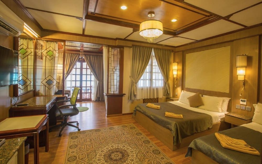 Coral View Island Resort Family Suite 2