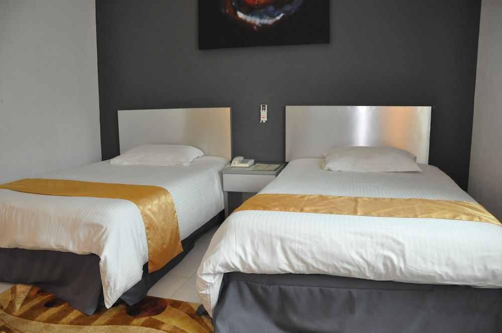 Deluxe Room, 2 Twin Beds, Sea View