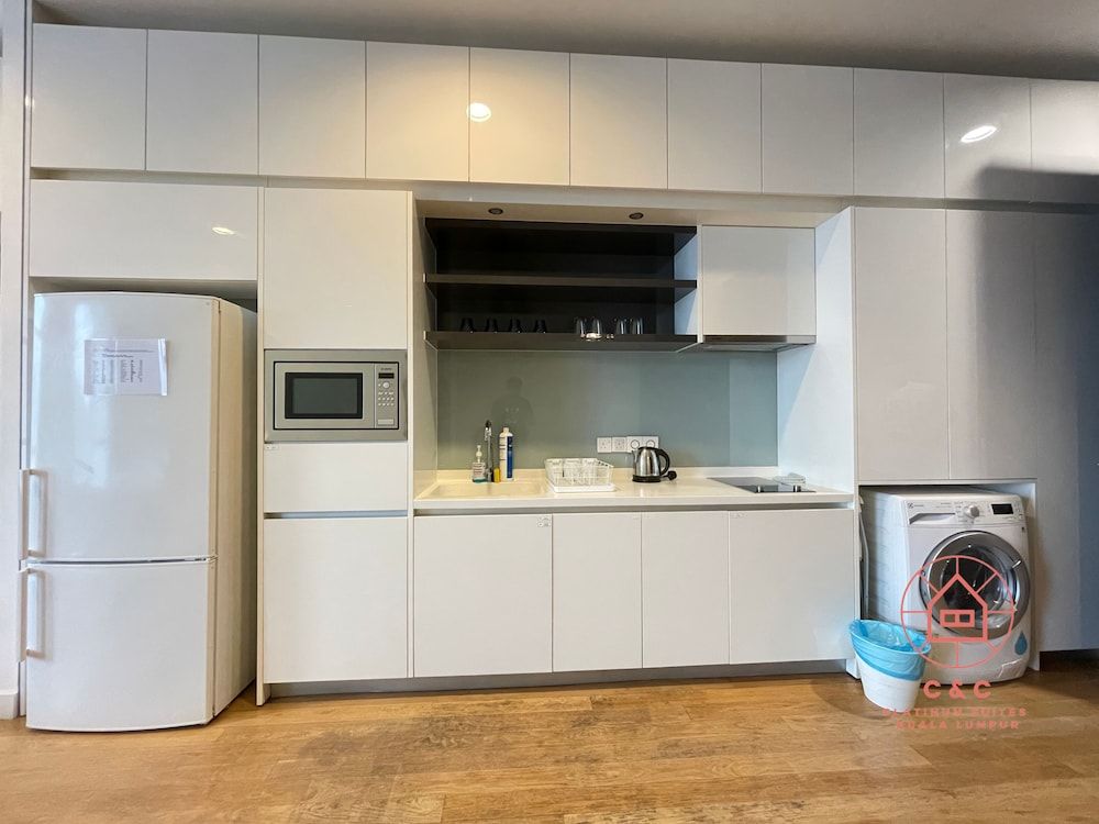 The Platinum Suites Deluxe Suite, 1 Bedroom 4