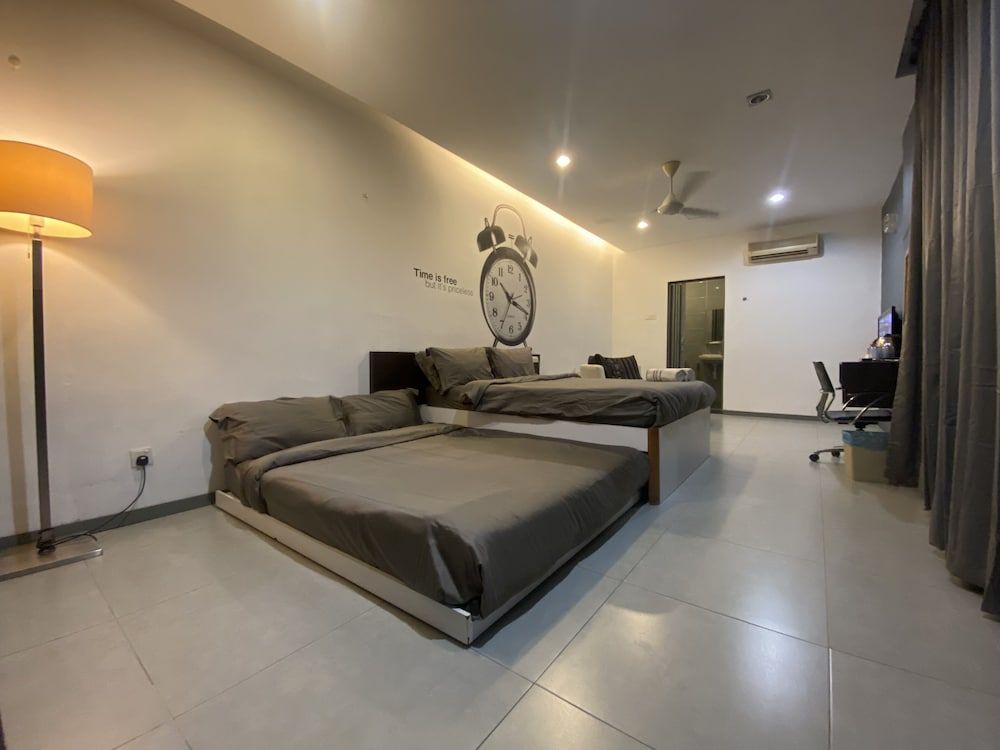 undefined The Six Residences at JB Sentosa 7