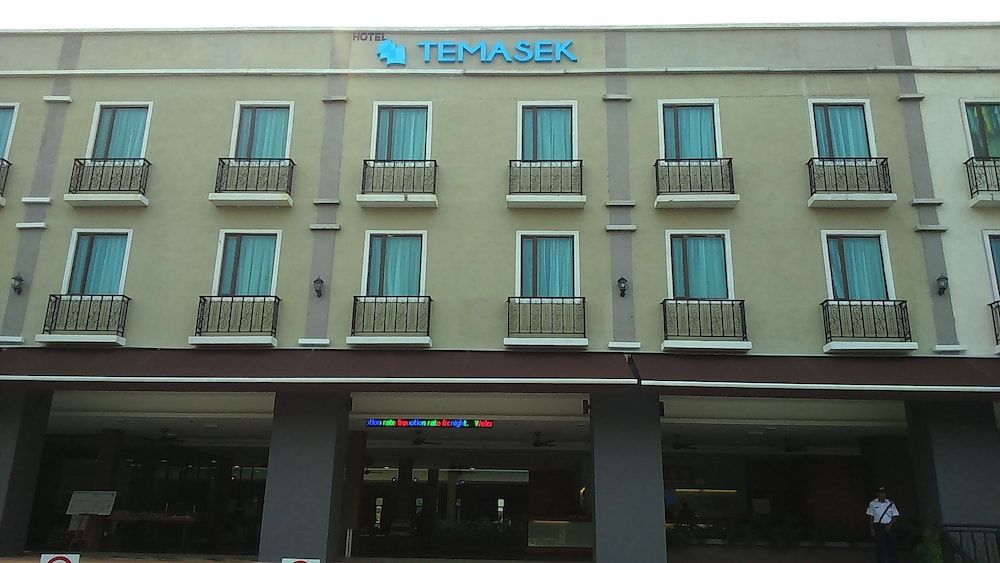 undefined Temasek Hotel 7