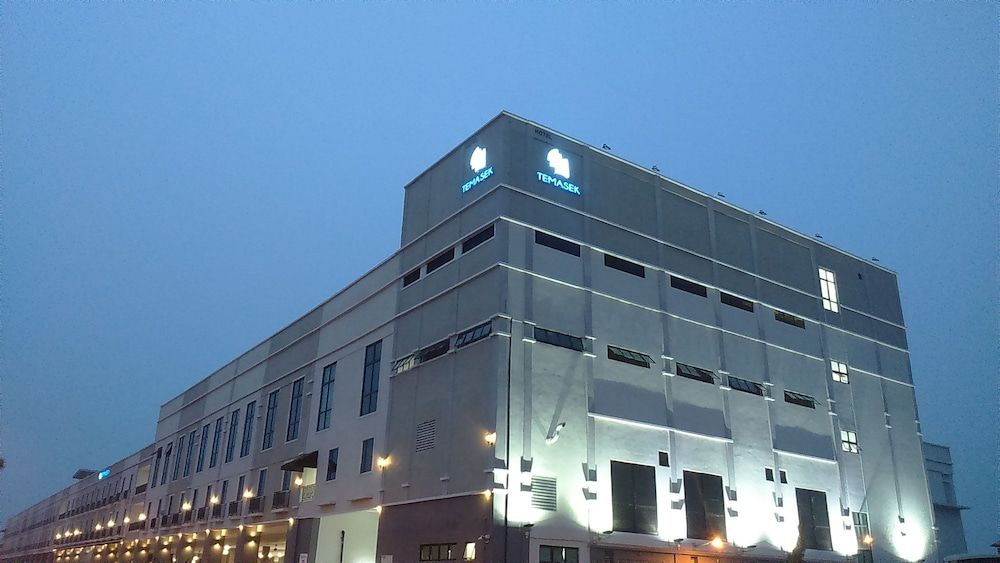 undefined Temasek Hotel