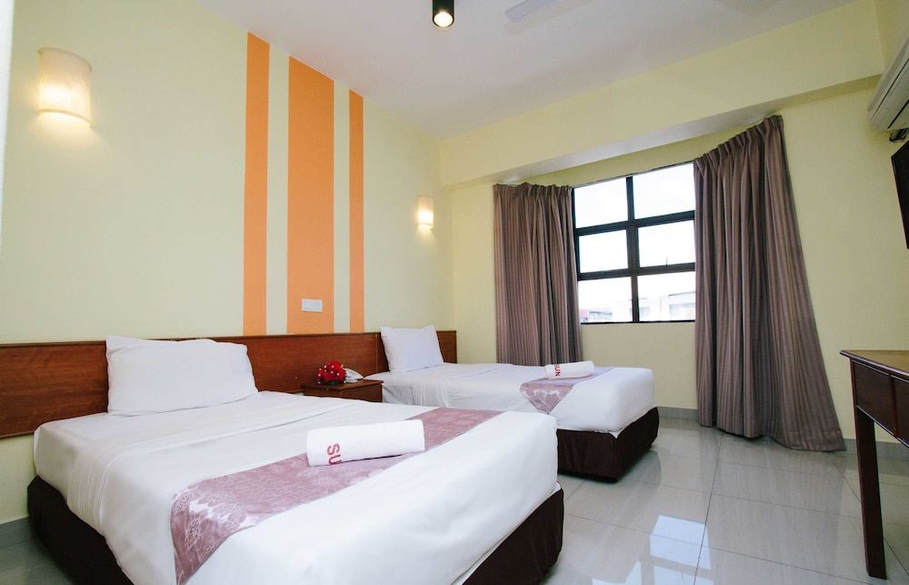 Sun Inns Hotel Sitiawan Superior Room, 2 Twin Beds, City View