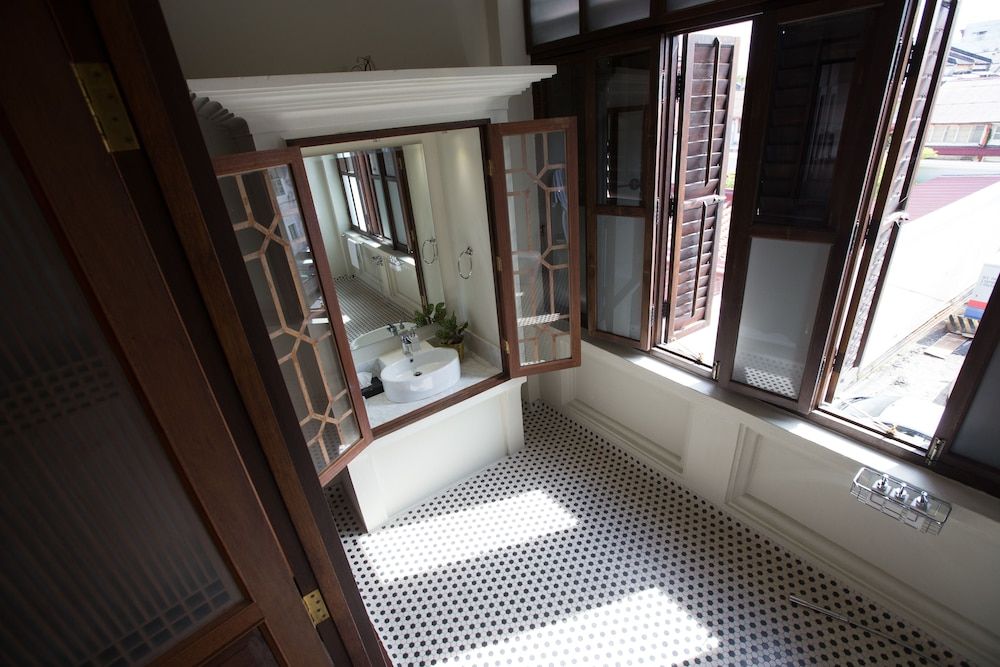 undefined Seven Terraces Hotel 8