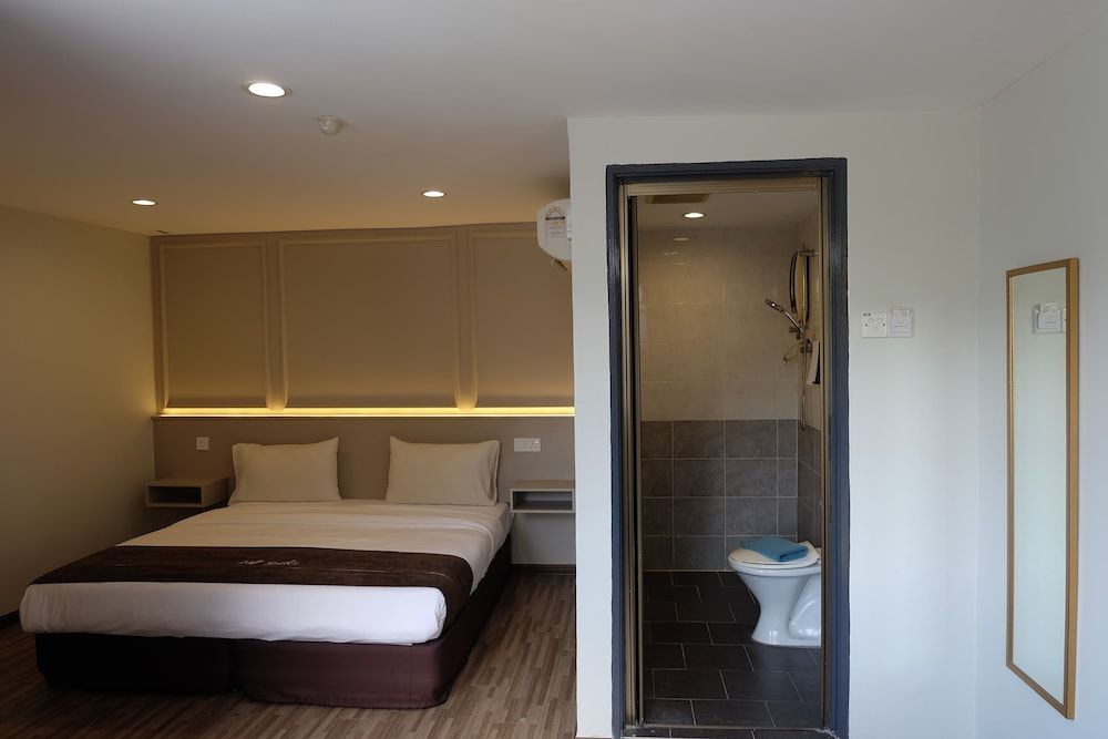 Orkid Inn Puchong Superior Room 2