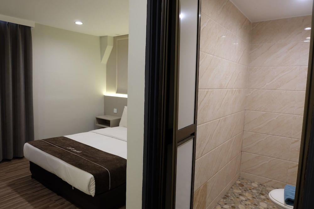 Orkid Inn Puchong Economy Room, 1 Queen Bed 2