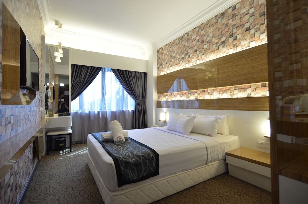MITC Hotel Superior Queen 4