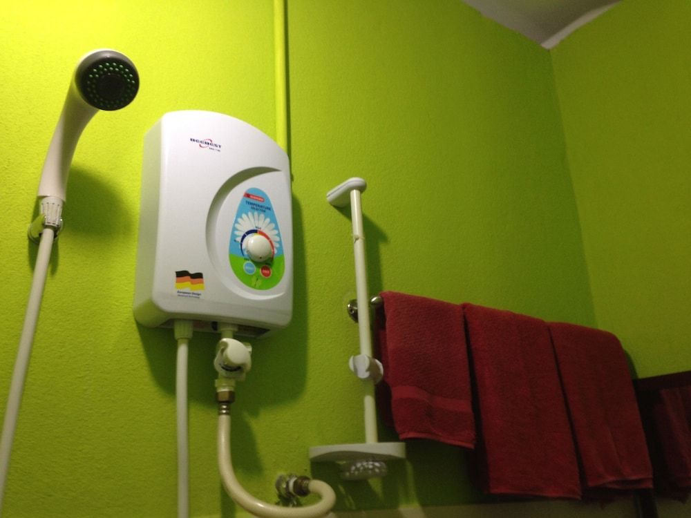 The Box Chalet Standard Box 7