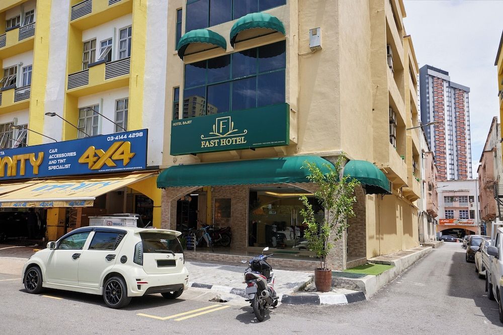 undefined Fast Hotel Setapak Near Tunku Abdul Rahman UMT KL 2