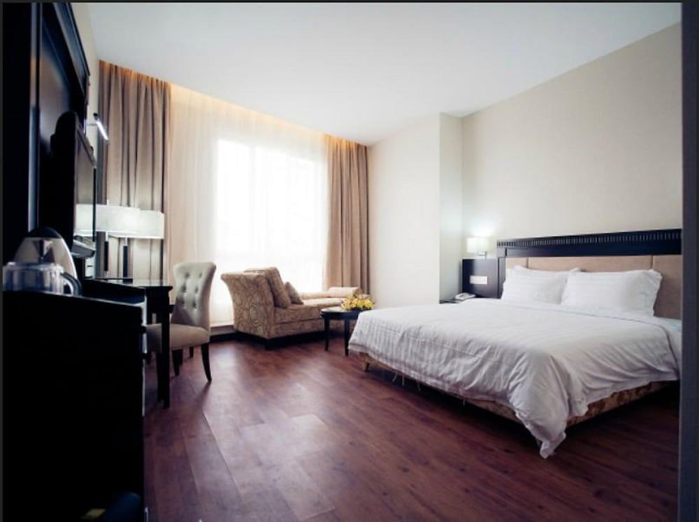 undefined Hotel S. Damansara 4