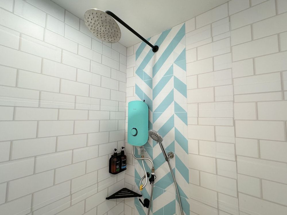 Apple 1 Hotel Gurney Superior Double Room 8