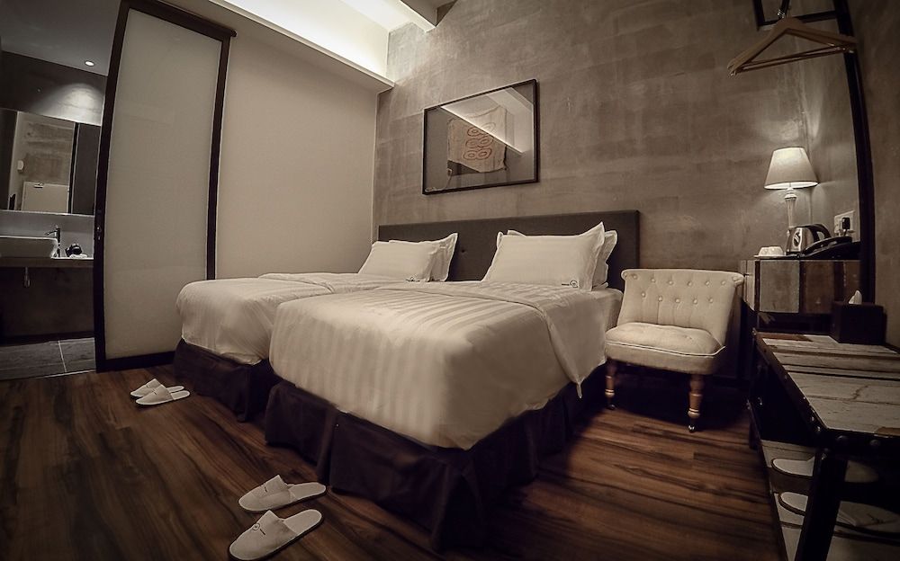 Merton Hotel Ipoh Superior Twin - with Internet 2
