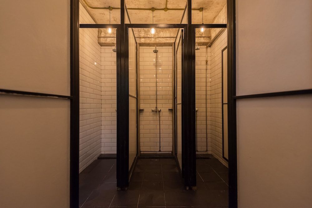 Mingle Hostel Kuala Lumpur Twin Private Loft Room 12