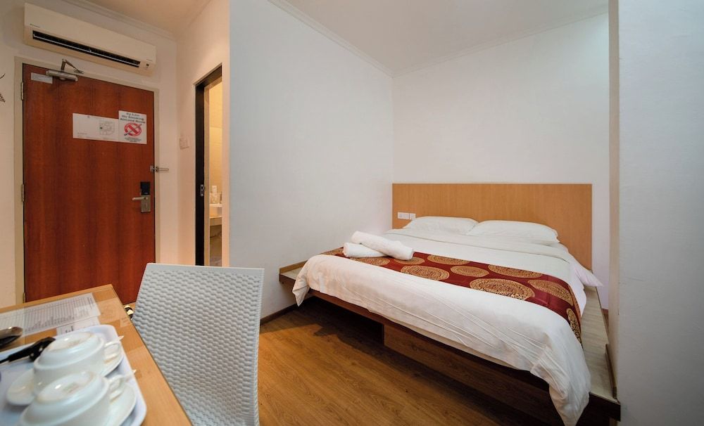 undefined 1 Million Hotel 3