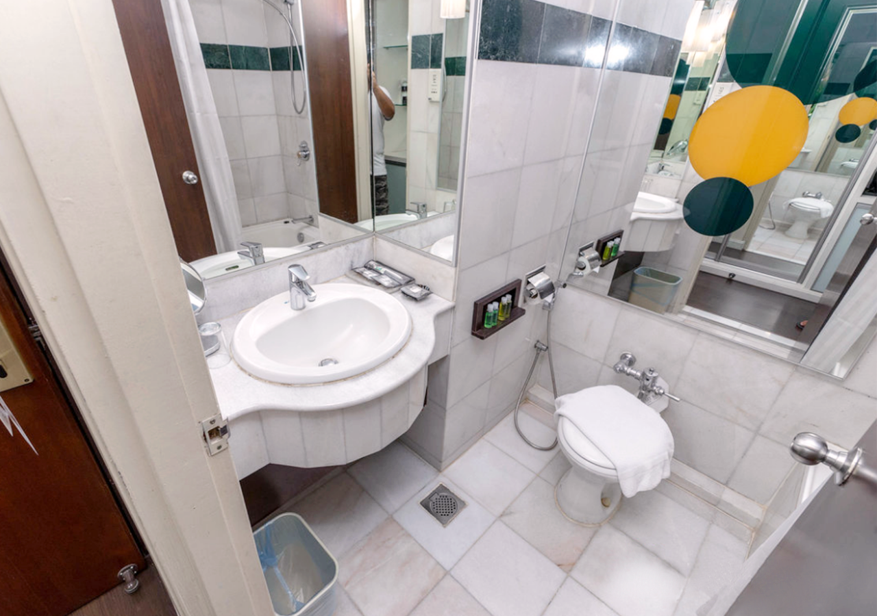 undefined REGALODGE HOTEL & SPA 3