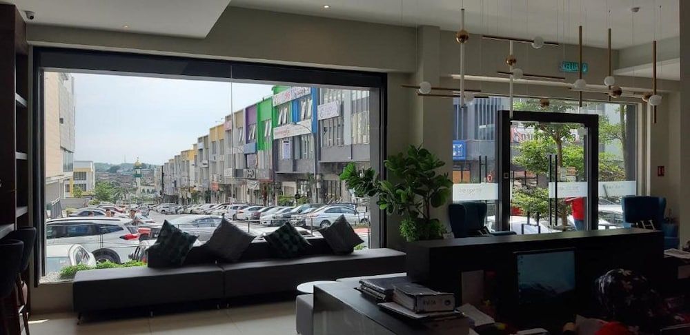 undefined The Square Hotel 5