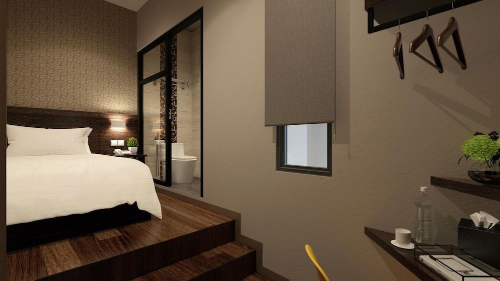 undefined The Square Hotel 3