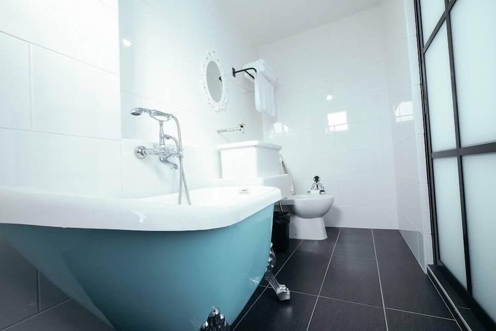 undefined White Loft Hotel 8