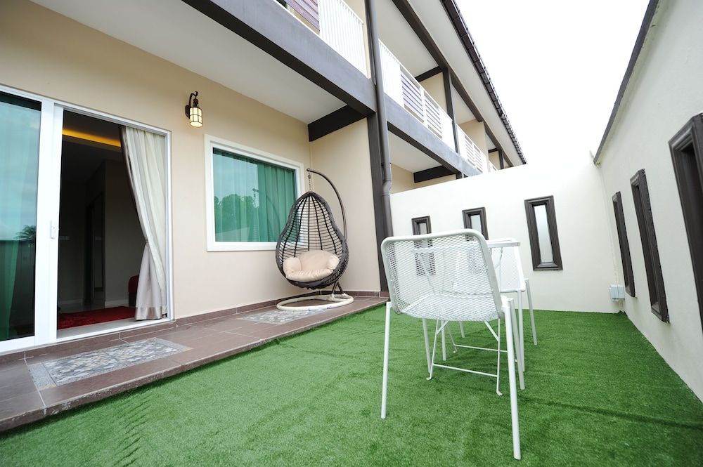 undefined Destini Akef Villa 8