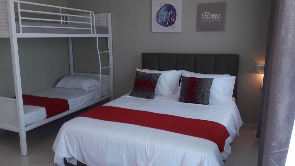 Destini Akef Villa Family Quadruple Room