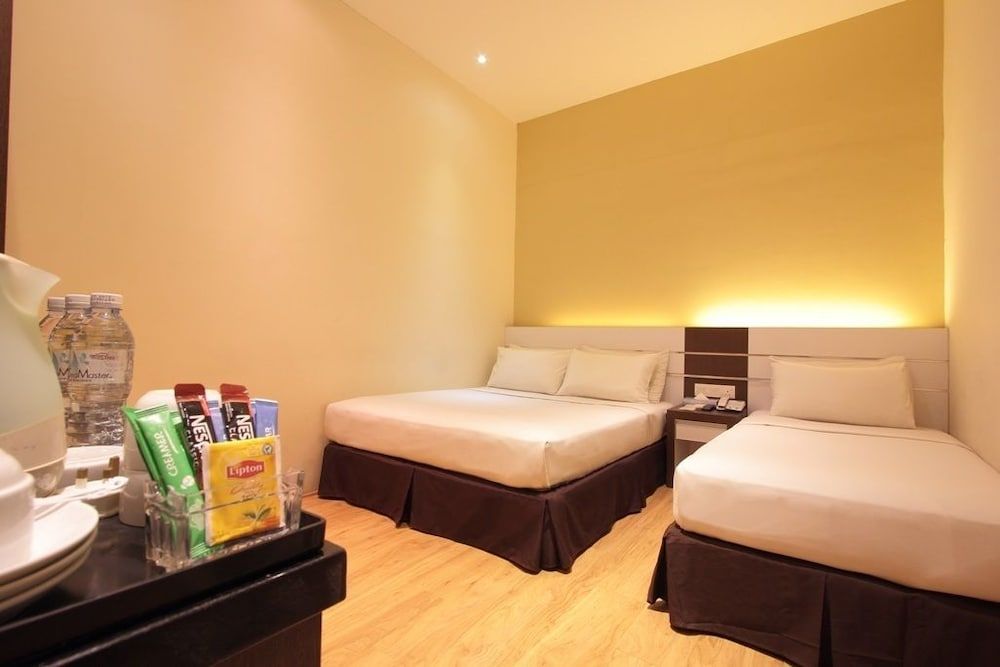 The V Hotel Standard Triple Room 2