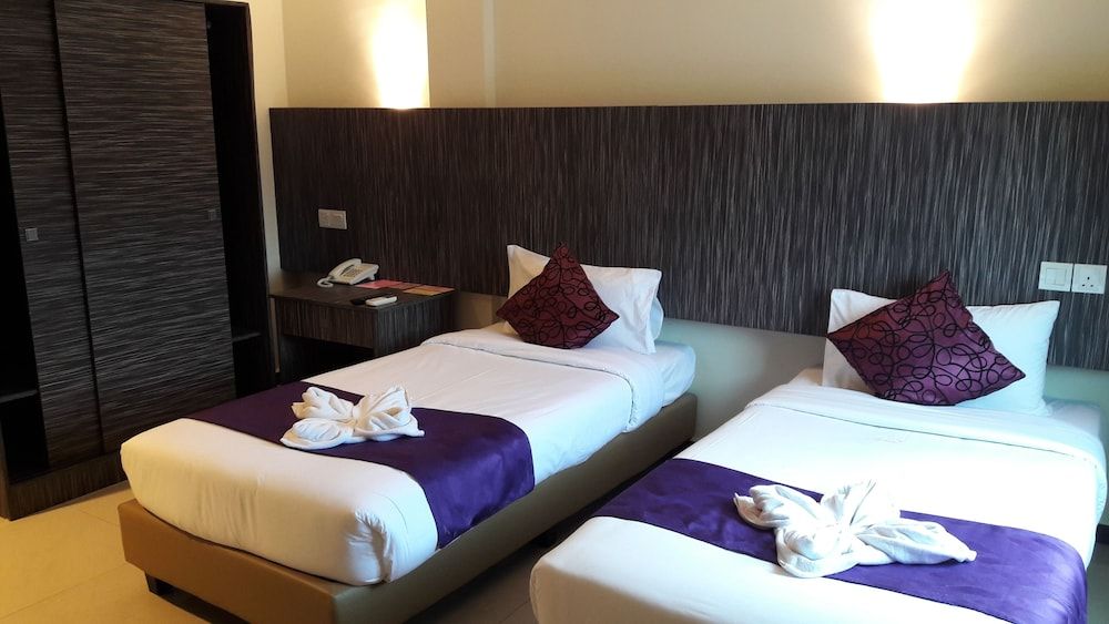 Salsa Resort Langkawi Deluxe Twin Room 3