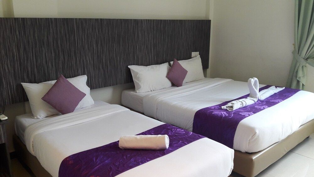 Salsa Resort Langkawi Deluxe Triple Room 2