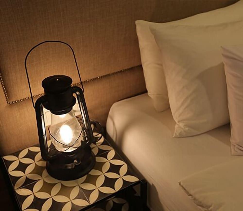 Reunion Heritage House Deluxe Room 27