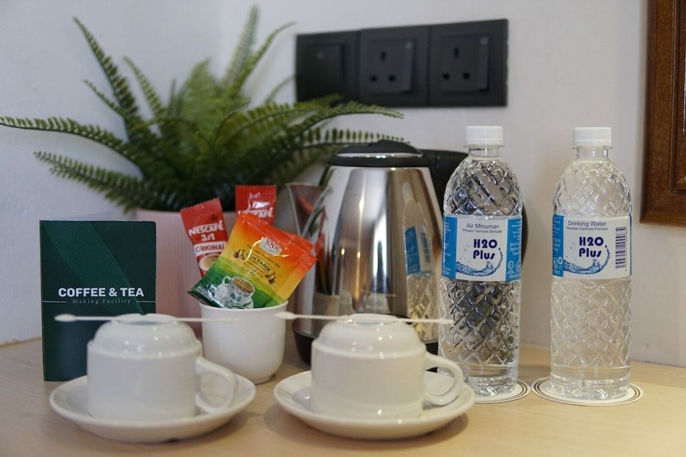 Kemena Plaza Hotel Deluxe Twin Room 4