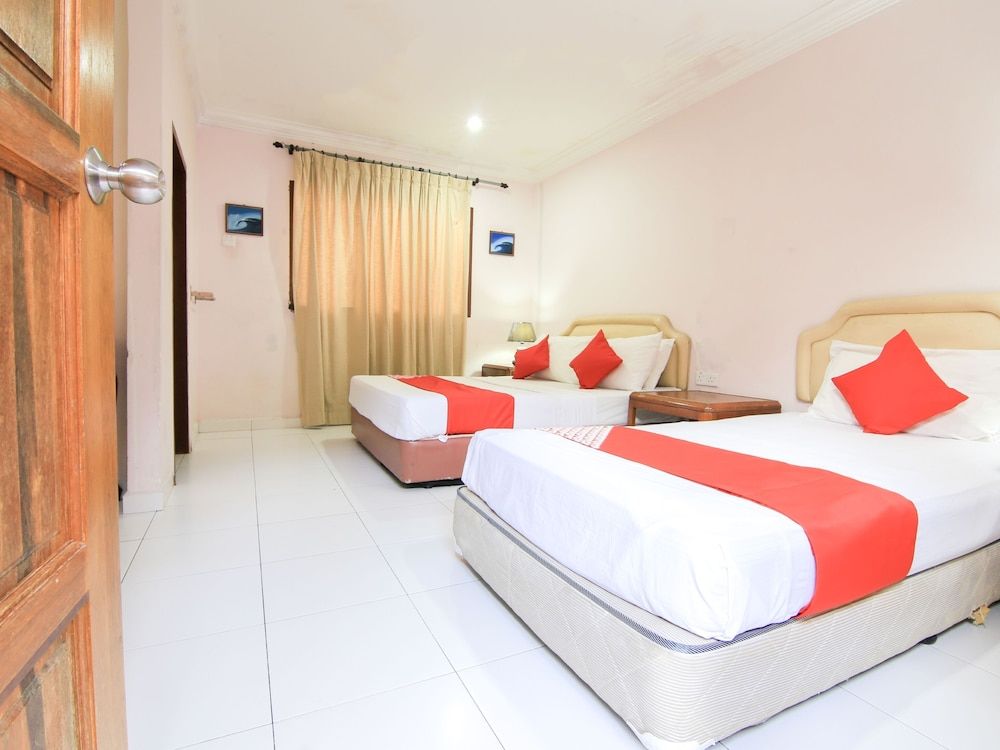 Ombak Inn Chalet Family Suite 3