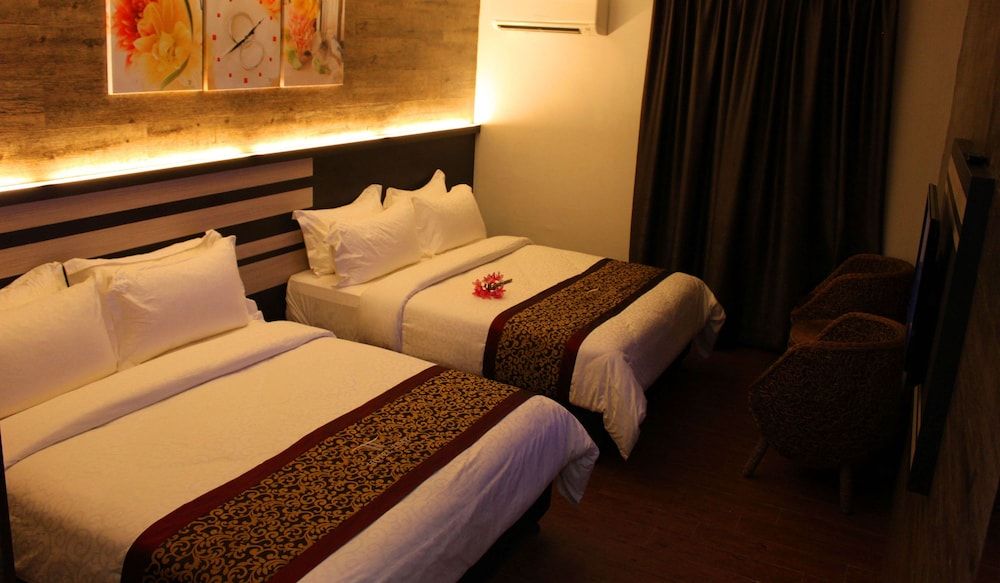 Hotel Time Nilai Family Room, Mountain View