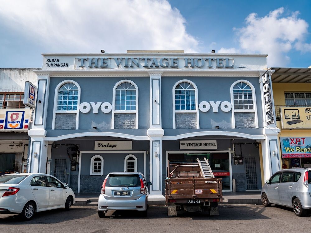 undefined Hotel O The Vintage Hotel 6