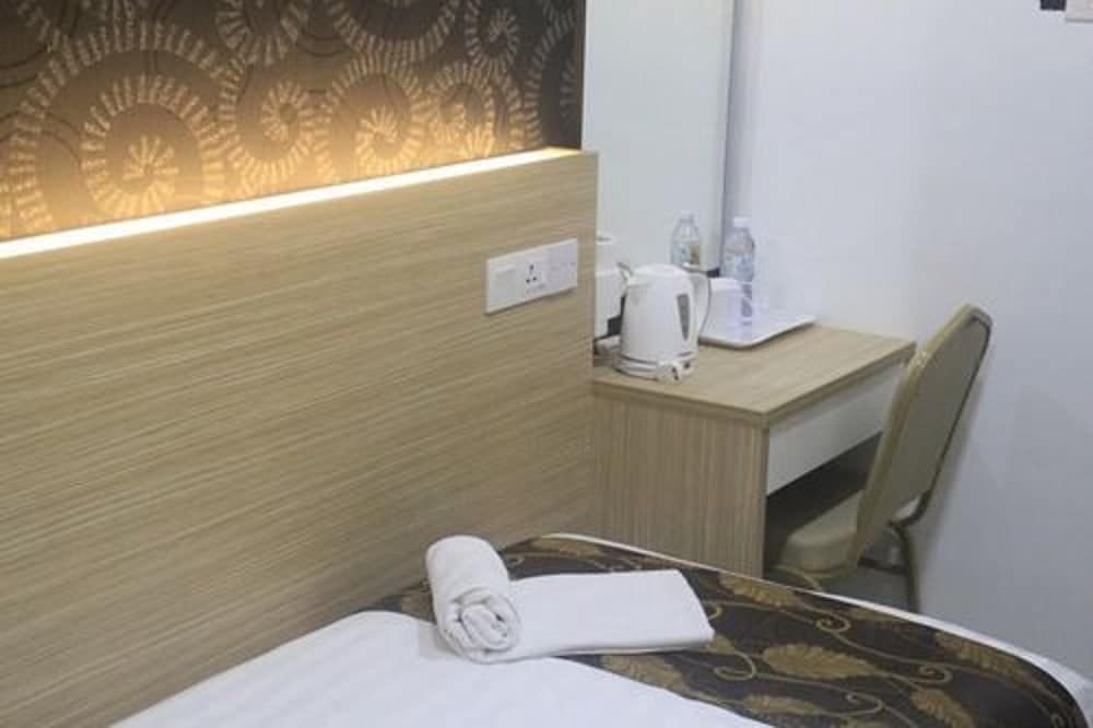 D'Metro Hotel Standard Single Room, 1 Twin Bed, No Windows 6