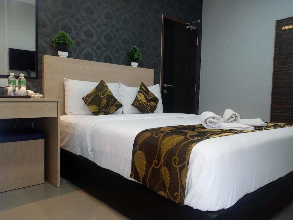 D'Metro Hotel Family Room, 2 Queen Beds