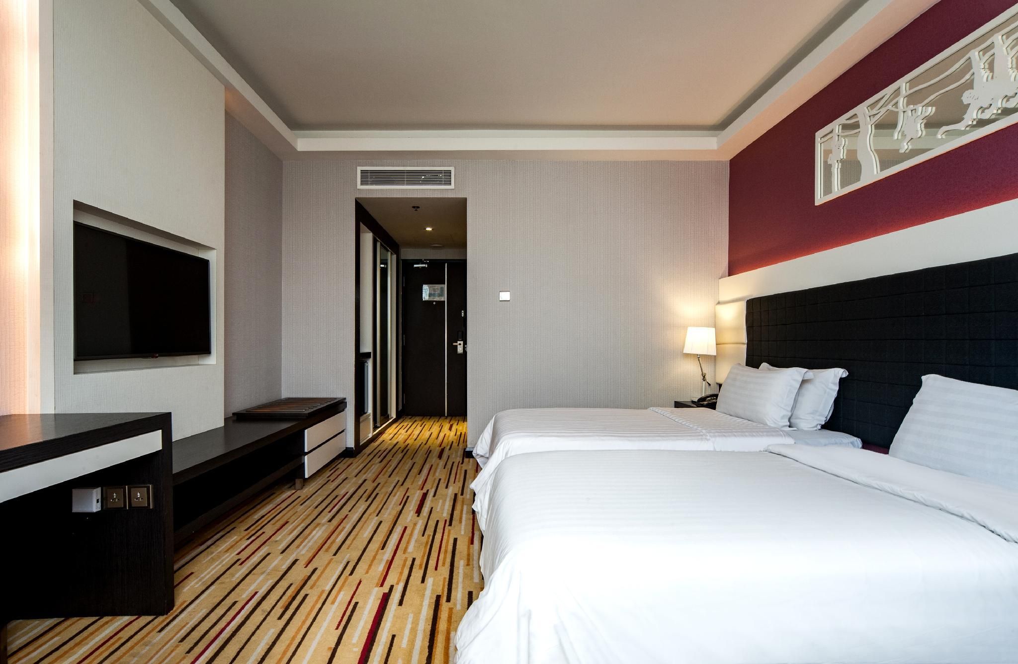 Superior Room (Room Only)