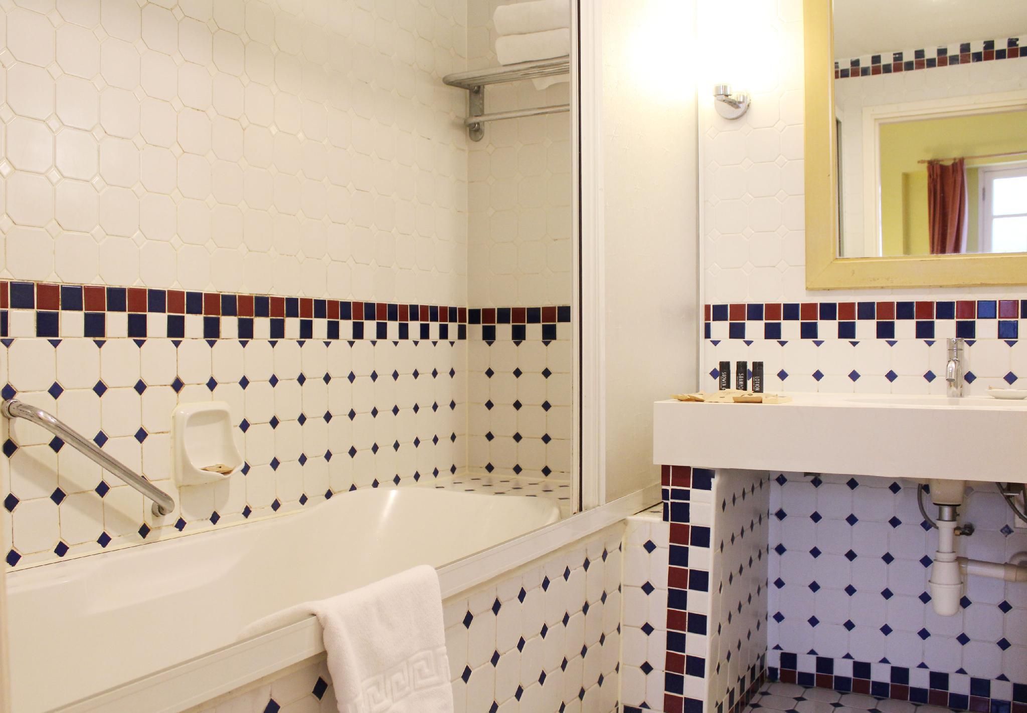 Colmar Tropicale – Berjaya Hills Family Room 3