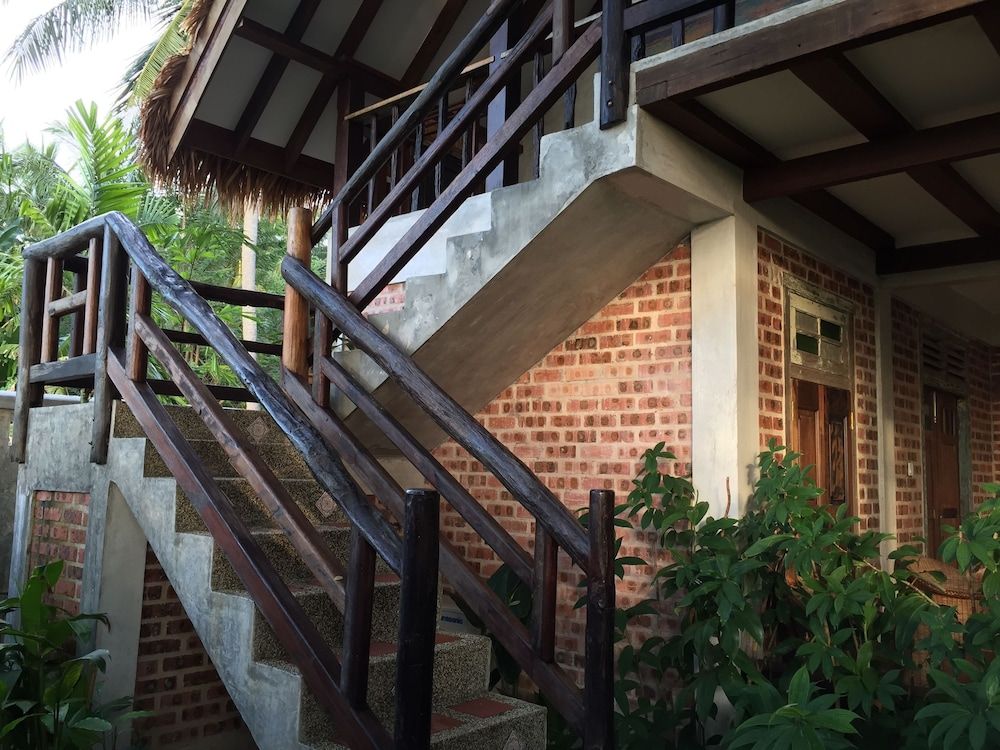 undefined Panji Panji Tropical Wooden Home 9