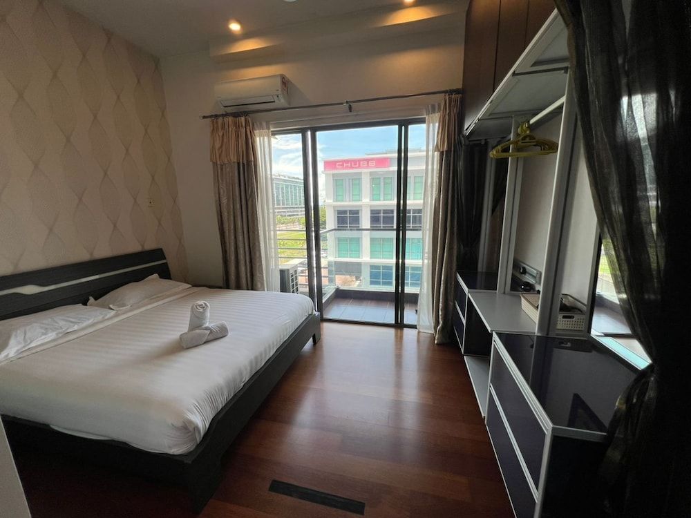Executive Apartment, 1 Bedroom, City View